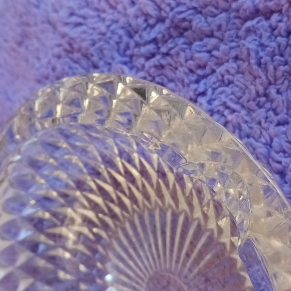 ,Vintage "cut glass",round ash tray/ or candy/ nut bowl..New/never used,)1980's - Picture 3 of 9